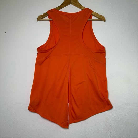 GapFit Orange Muscle Tee Sleeveless with Open Back - Picture 3 of 11